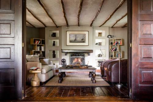 Africa; Kenya; Sanctuary Olonana