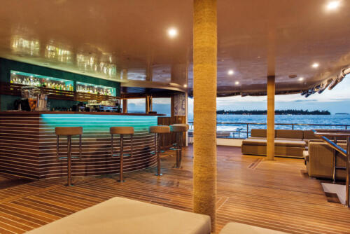 Exterior - Lagoon Bar
